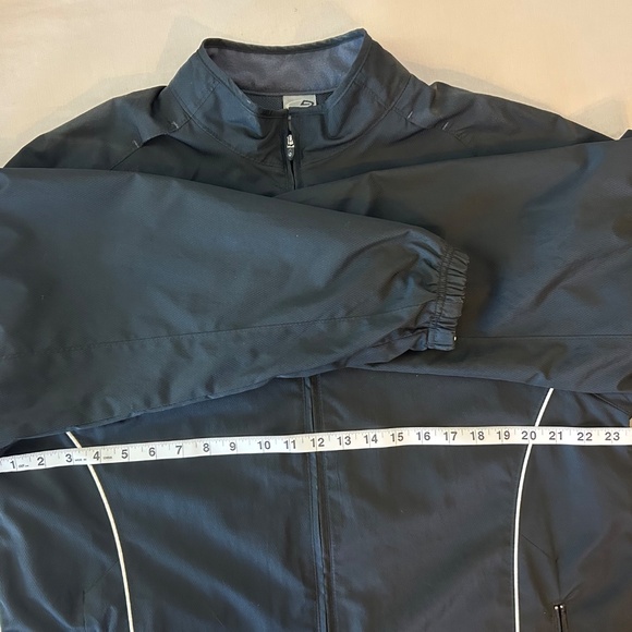 Men's Champion Black Zipper Jacket w/ Zipper Pockets | Size‎ L - Picture 5 of 10